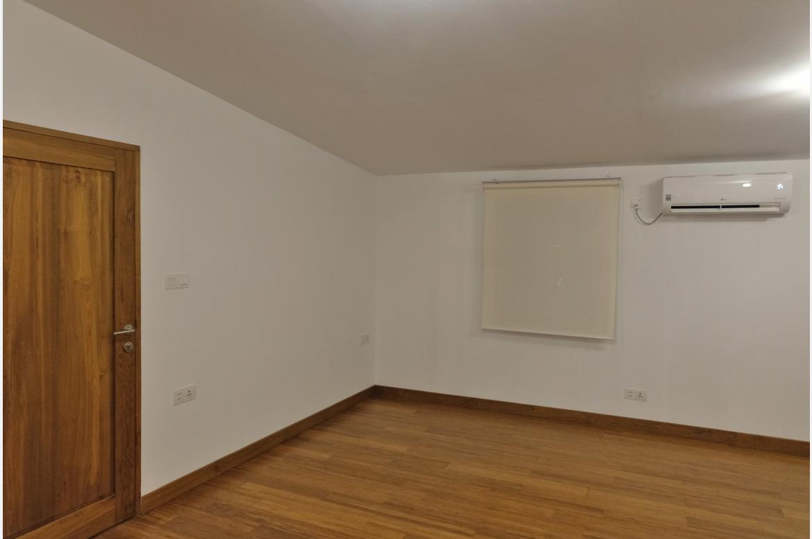 Upstairs bedroom