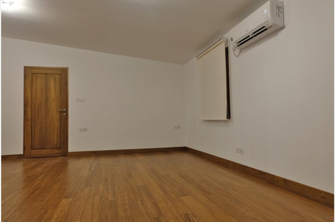 Upstairs bedroom