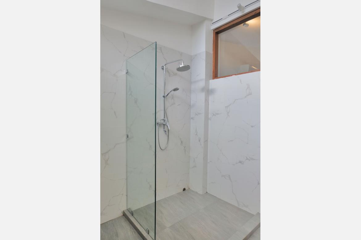 Upstairs bathroom